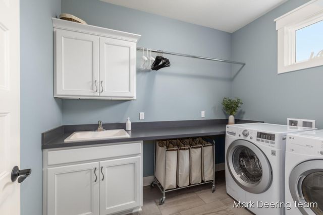 12775 76th Avenue, Allendale Twp, MI 49401