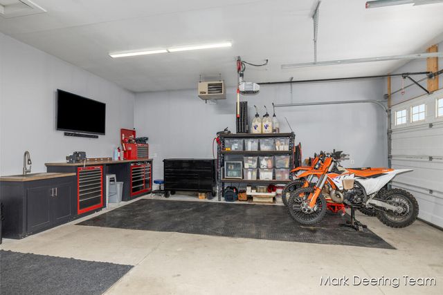 12775 76th Avenue, Allendale Twp, MI 49401