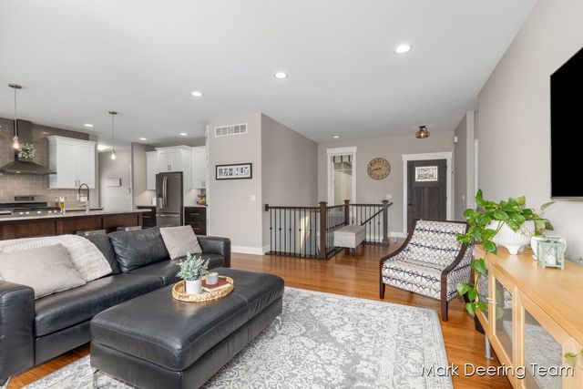 12775 76th Avenue, Allendale Twp, MI 49401