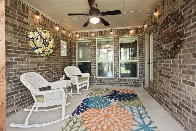 1420 Glade Meadows Drive, Burleson, TX 76058