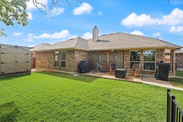1420 Glade Meadows Drive, Burleson, TX 76058