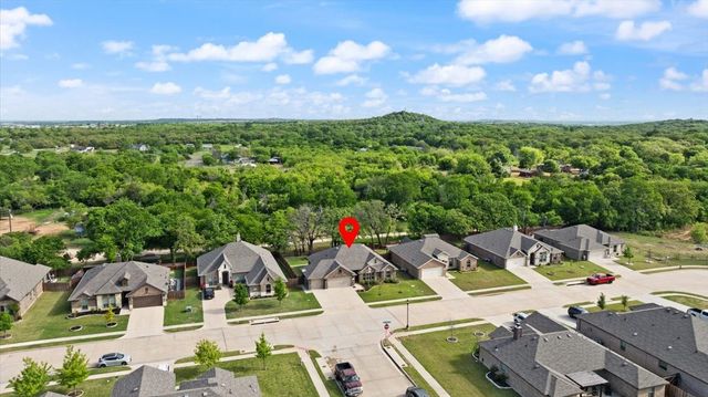 1420 Glade Meadows Drive, Burleson, TX 76058