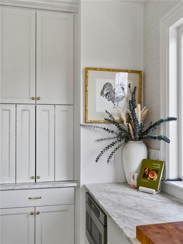 387 Canterbury Road, Rochester, NY 14607