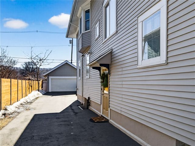 387 Canterbury Road, Rochester, NY 14607