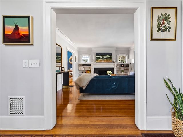 387 Canterbury Road, Rochester, NY 14607