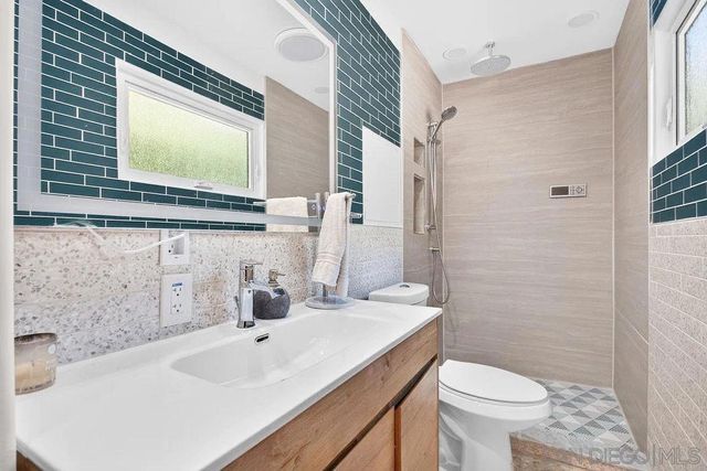 3405 Aveley Place, San Diego, CA 92111