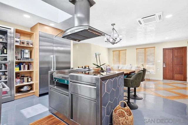 3405 Aveley Place, San Diego, CA 92111