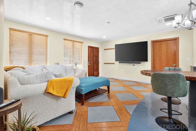 3405 Aveley Place, San Diego, CA 92111