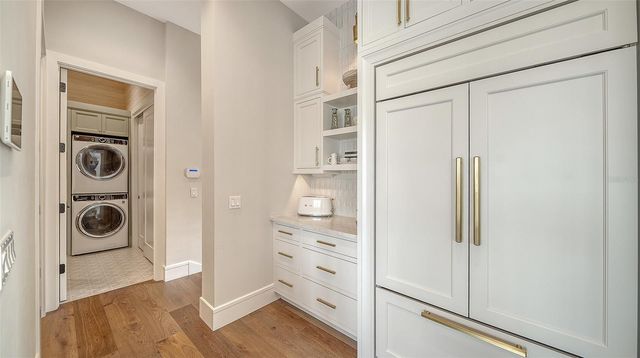 681 OLD COMPASS ROAD, Longboat Key, FL 34228