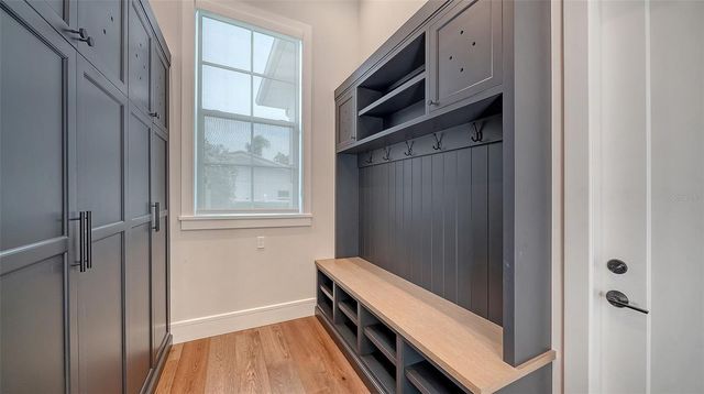 681 OLD COMPASS ROAD, Longboat Key, FL 34228