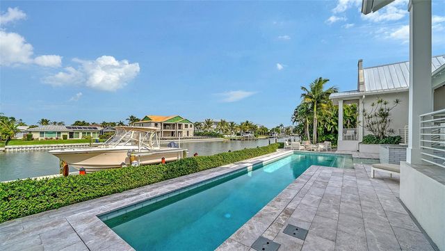 681 OLD COMPASS ROAD, Longboat Key, FL 34228