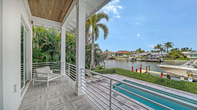 681 OLD COMPASS ROAD, Longboat Key, FL 34228