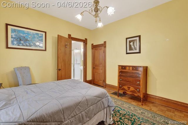 221 N Cherry Street, Flushing, MI 48433