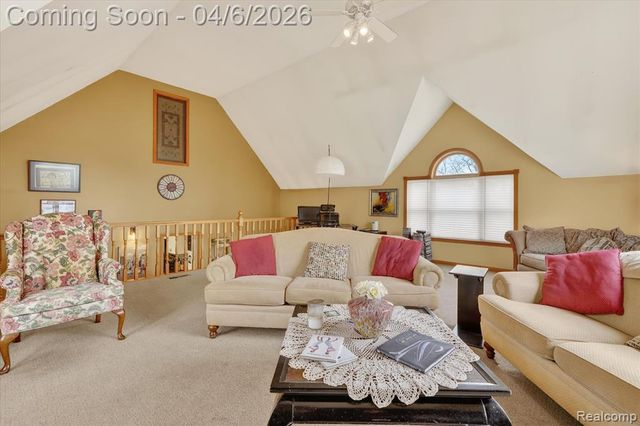 221 N Cherry Street, Flushing, MI 48433