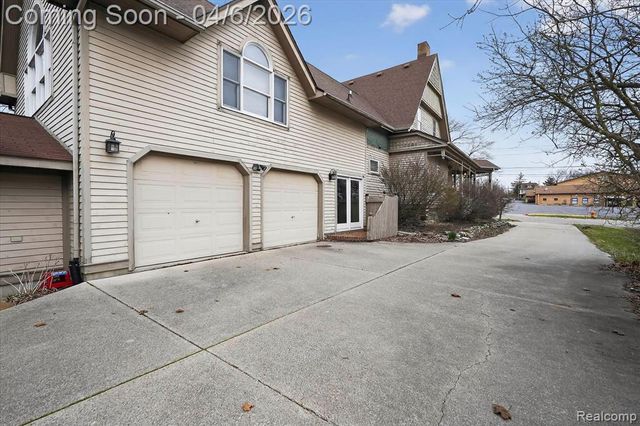 221 N Cherry Street, Flushing, MI 48433