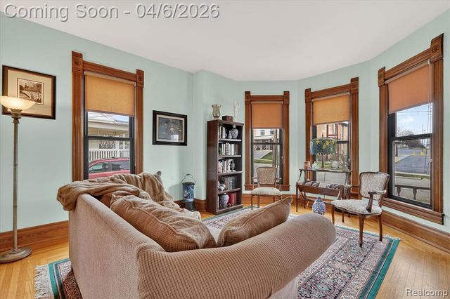221 N Cherry Street, Flushing, MI 48433