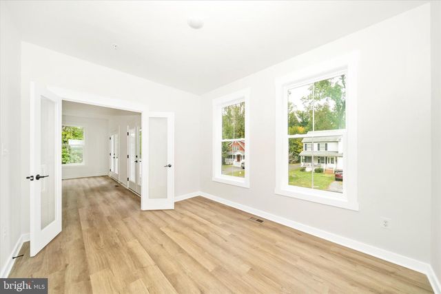 801 CEDAR AVE, North Beach, MD 20714