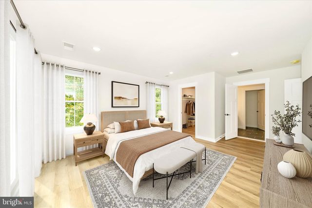 801 CEDAR AVE, North Beach, MD 20714