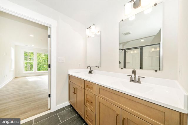 801 CEDAR AVE, North Beach, MD 20714