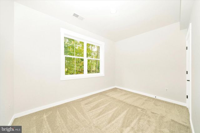 801 CEDAR AVE, North Beach, MD 20714