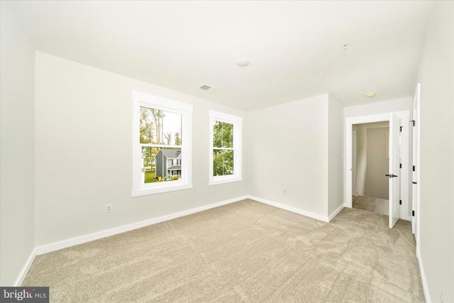 801 CEDAR AVE, North Beach, MD 20714