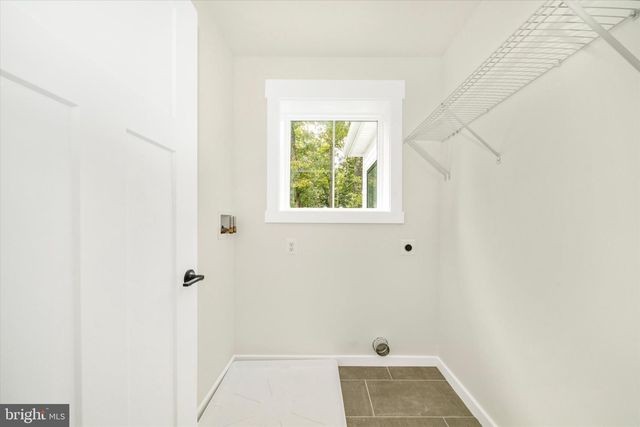 801 CEDAR AVE, North Beach, MD 20714