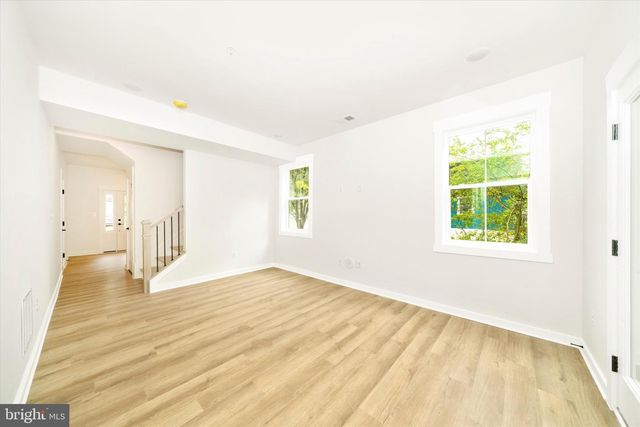 801 CEDAR AVE, North Beach, MD 20714