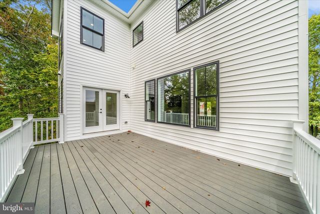 801 CEDAR AVE, North Beach, MD 20714