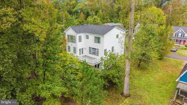 801 CEDAR AVE, North Beach, MD 20714