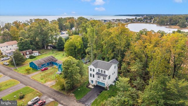 801 CEDAR AVE, North Beach, MD 20714