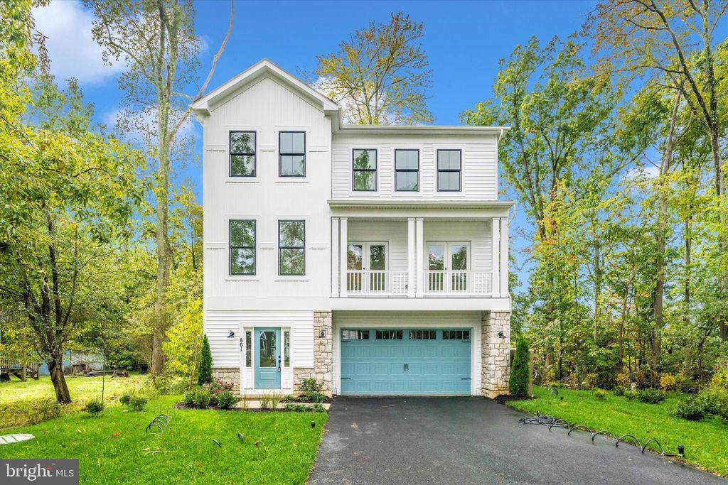 801 CEDAR AVE, North Beach, MD 20714