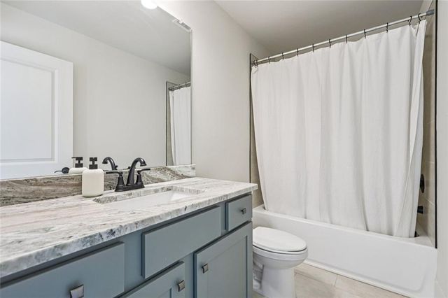 199 Tennessee Walker Way, Hoschton, GA 30548