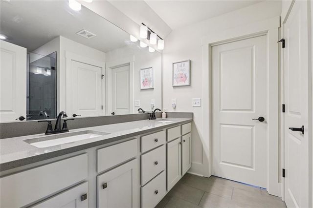 199 Tennessee Walker Way, Hoschton, GA 30548