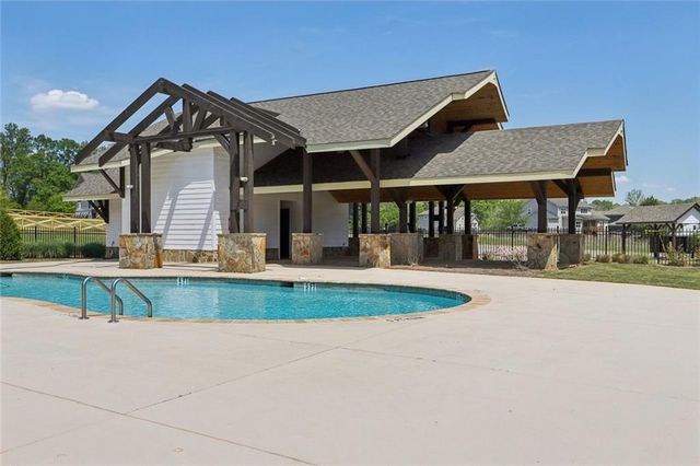 199 Tennessee Walker Way, Hoschton, GA 30548