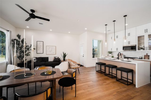 8903 Knoll Branch Drive, Houston, TX 77080