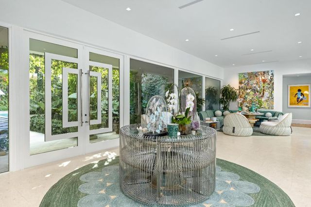 680 S Ocean Boulevard, Palm Beach, FL 33480