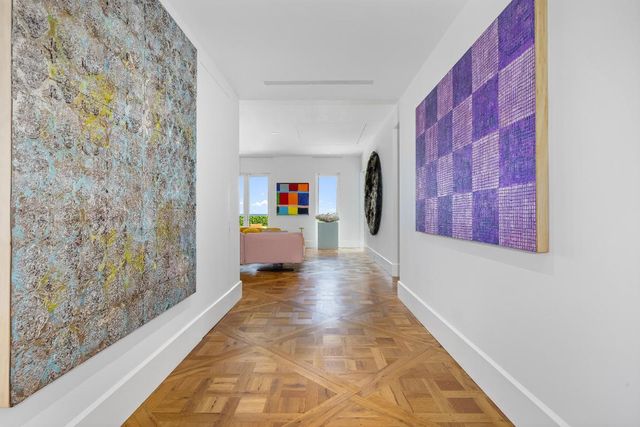 680 S Ocean Boulevard, Palm Beach, FL 33480