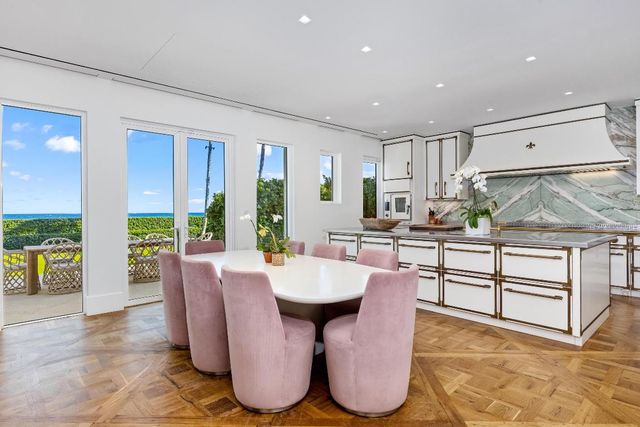 680 S Ocean Boulevard, Palm Beach, FL 33480