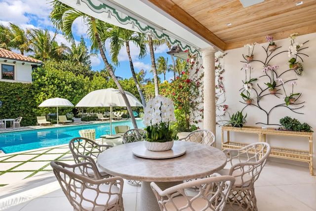 680 S Ocean Boulevard, Palm Beach, FL 33480