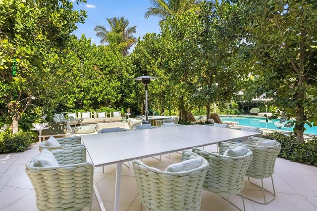 680 S Ocean Boulevard, Palm Beach, FL 33480