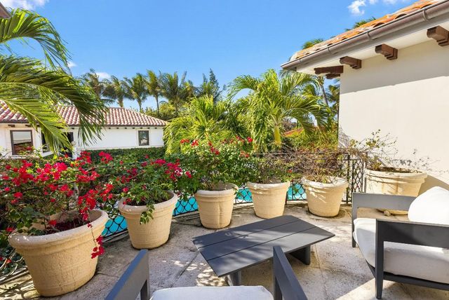 680 S Ocean Boulevard, Palm Beach, FL 33480