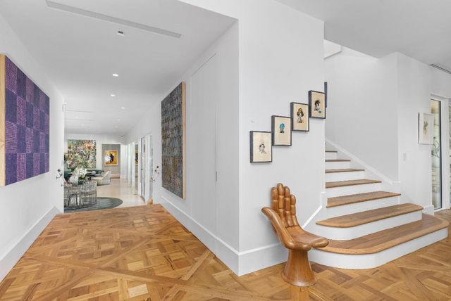 680 S Ocean Boulevard, Palm Beach, FL 33480