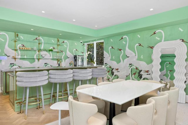 680 S Ocean Boulevard, Palm Beach, FL 33480