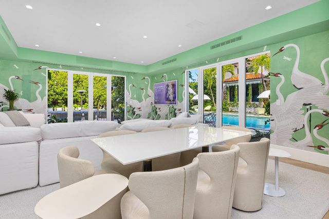 680 S Ocean Boulevard, Palm Beach, FL 33480