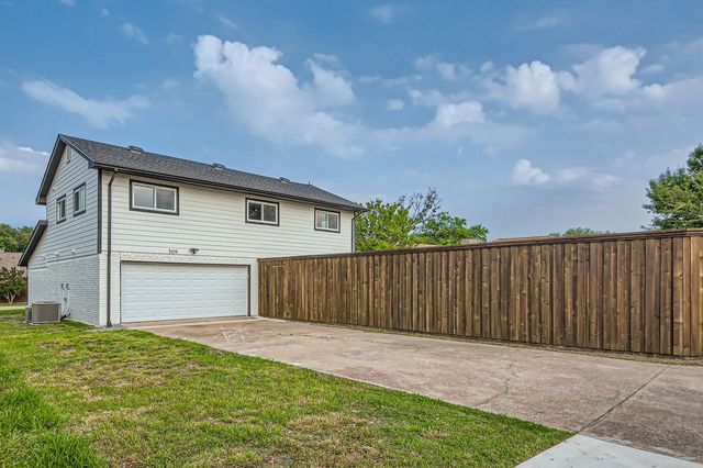 509 Shadow Bend Drive, Richardson, TX 75081