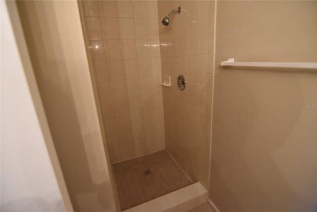 423 LONGWOOD CIRCLE, Longwood, FL 32750
