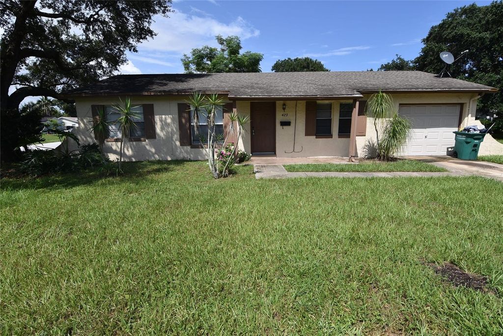 423 LONGWOOD CIRCLE, Longwood, FL 32750