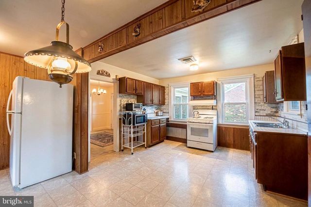 4107 MARTIN AVE, Baltimore, MD 21236