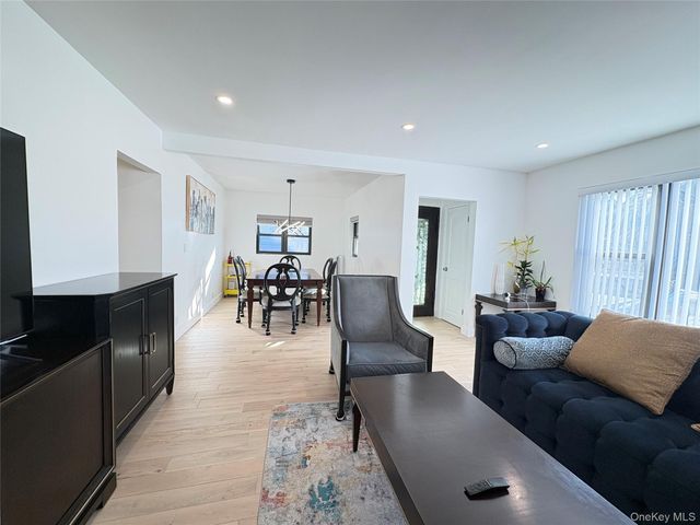 41-75 Morgan Street, Little Neck, NY 11363