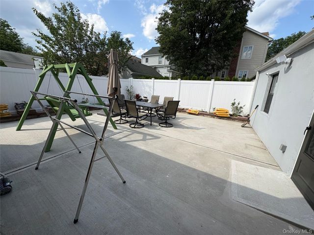 41-75 Morgan Street, Little Neck, NY 11363